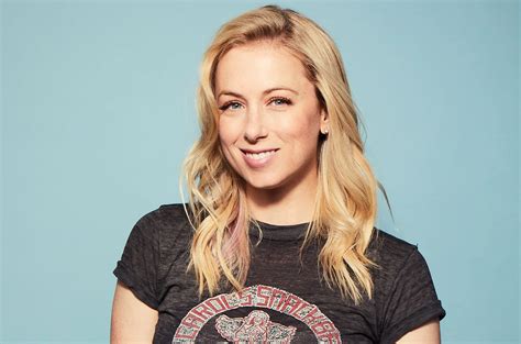 iliza shlesinger pussy|Iliza Shlesinger Porn Videos 